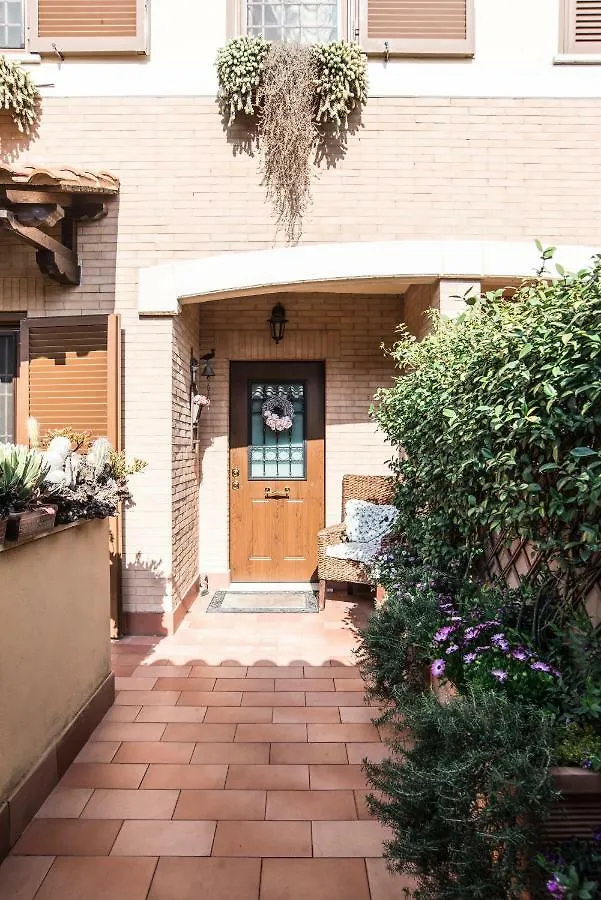 Bed & Breakfast Fiori E Lanterne Bed and Breakfast Roma