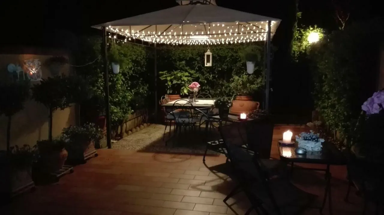 Fiori E Lanterne Bed and Breakfast Roma